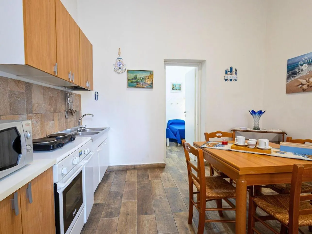Lovely Apartment In Palermo-Sferracavallo Palermo